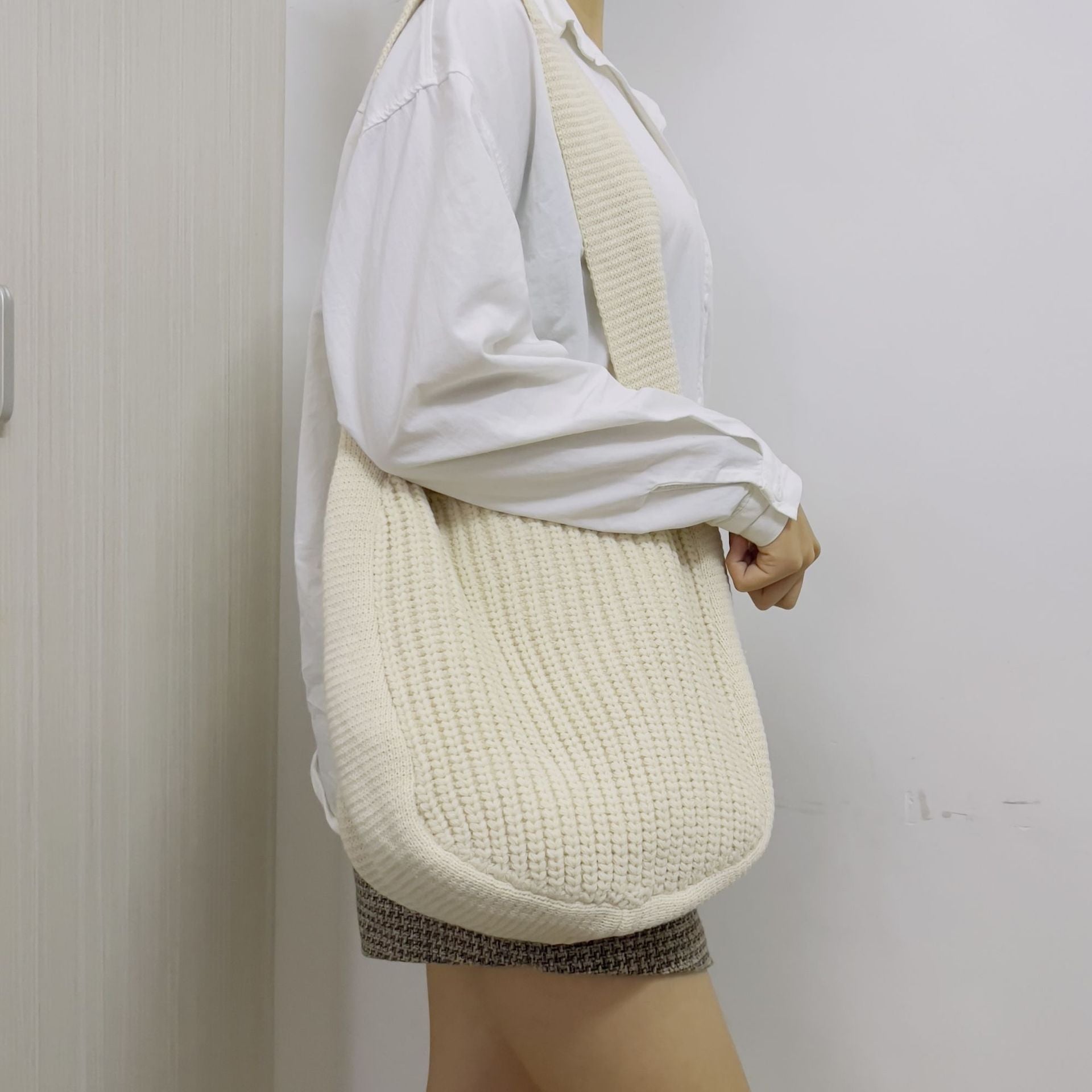 New Bag Messenger Bag Knitted Bag Large Capacity Tote Bag Shoulder Bag For Women - BsBuy
