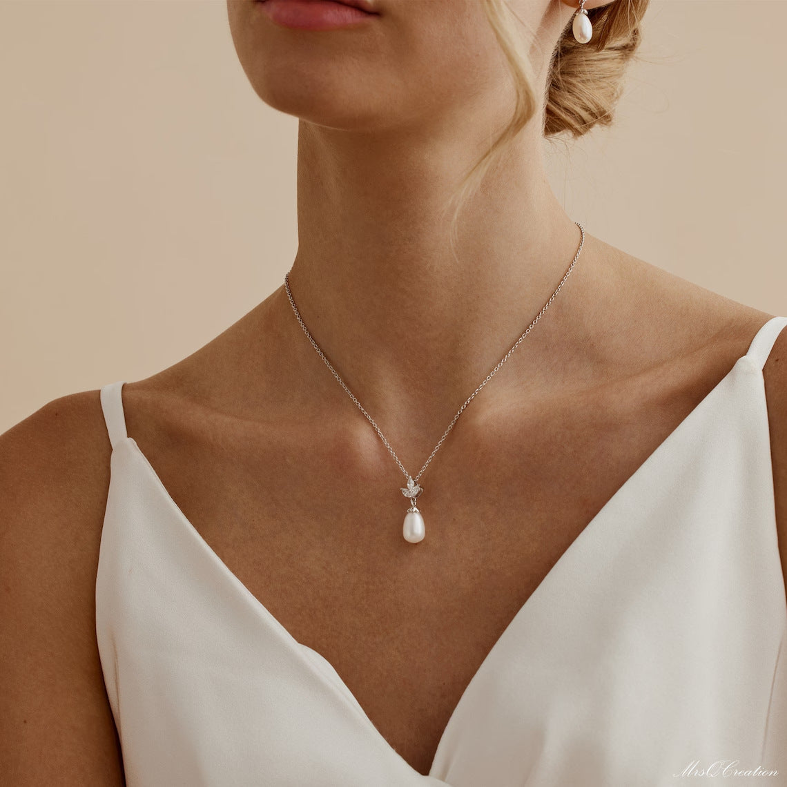 Pearl zircon collarbone chain - BsBuy