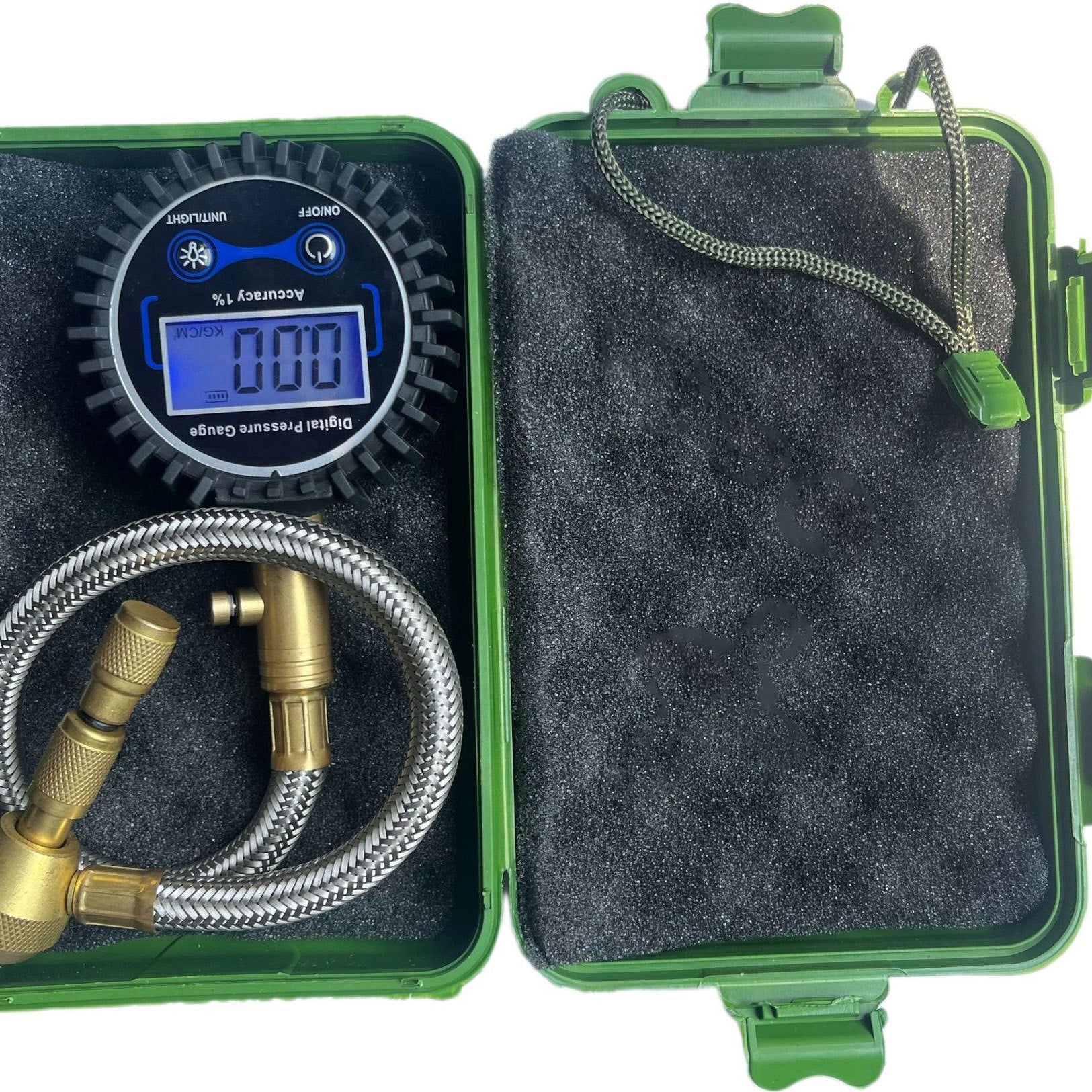 Digital Tyre Pressure Gauge – High Precision 0–250 PSI with Rapid Inflate & Deflate | Cars & Off-Road