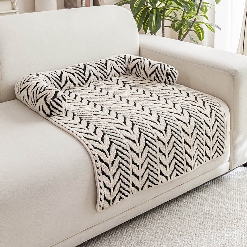 Plush Thick Non-Slip Pet Mat & Dog Bed | Sofa Pad for Cats & Dogs - BsBuy
