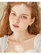 Daisy Flower Moissanite Earrings — S925 Sterling Silver | VVS1 Brilliance - BsBuy