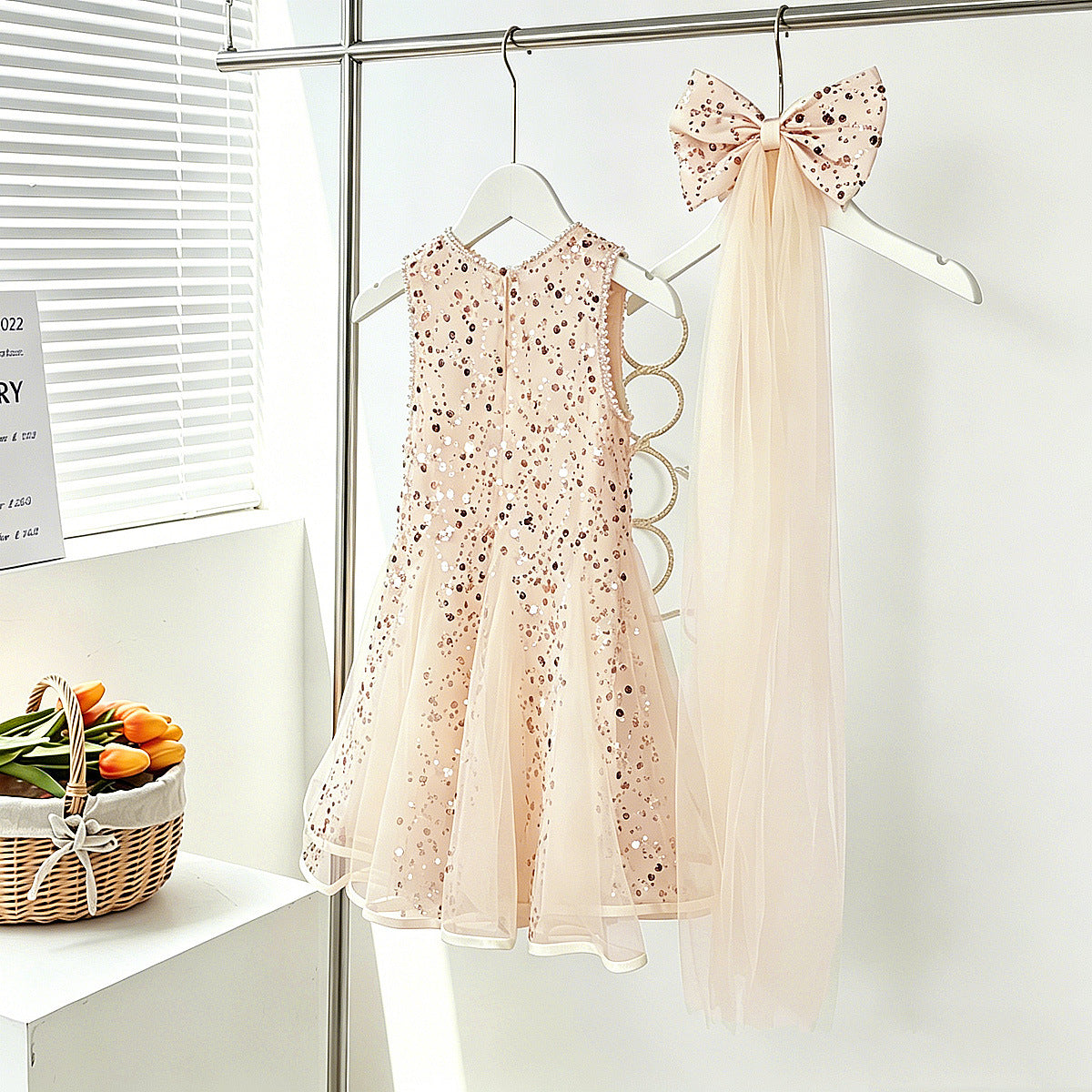 Chic Kids Dress with Rhinestones, Sleeveless Heart Neckline, A-Line, Party Dress for Girls, Includes Hair Clip - BsBuy