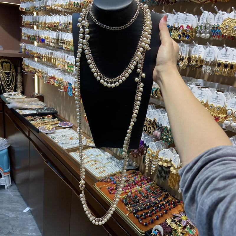 Lucky Number 5 Triple-Layer Pearl & Diamond Necklace — Copper O-Chain Geometric Pendant | Light Luxury